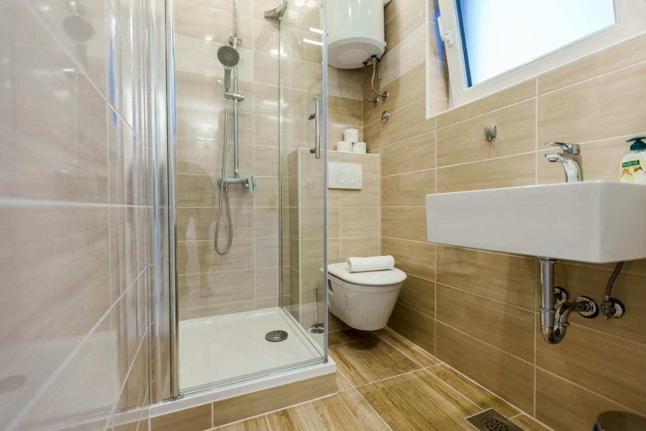 Apartmani Kristijan Crikvenica Exterior foto